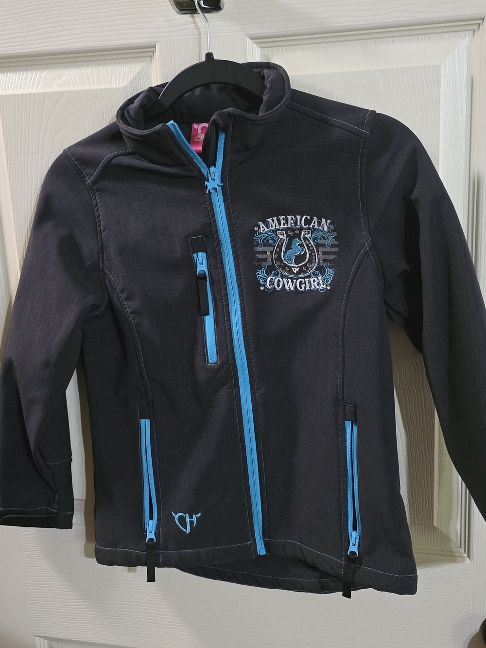 American Cowgirl Black Softshell Jacket with Bright Blue Accents Girl Size 10/12